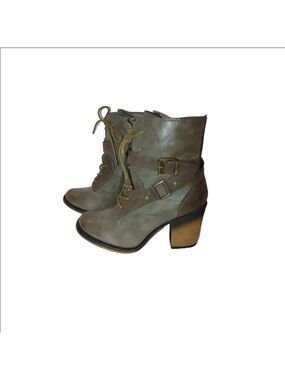 Pierre Dumas Ravenna Boots Size 8.5